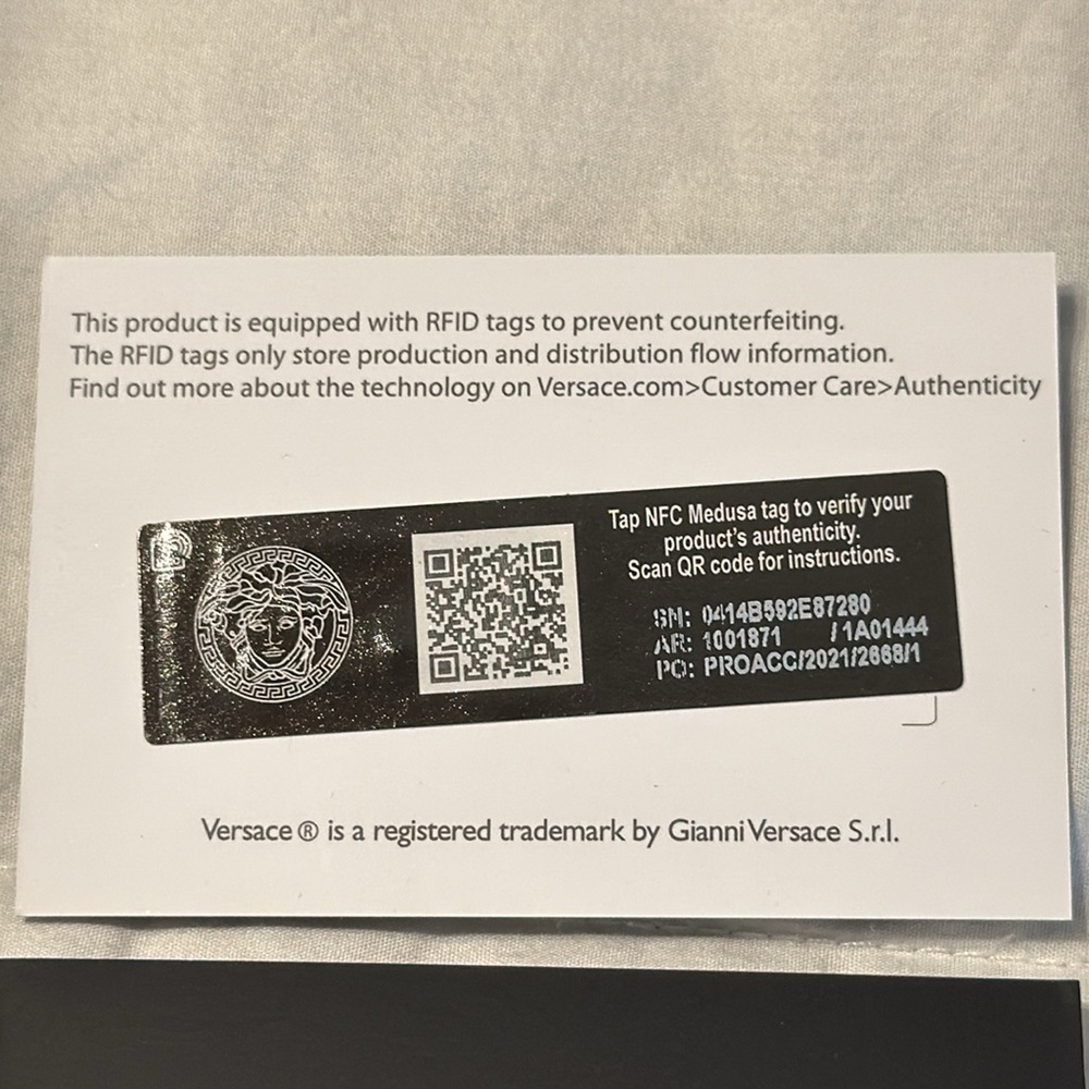 Versace La Greca Pouch - Picture 9 of 9